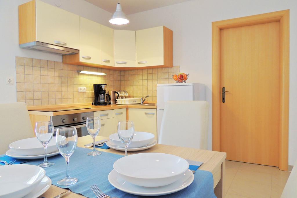 Private Accommodation Kirincic Vrh  外观 照片